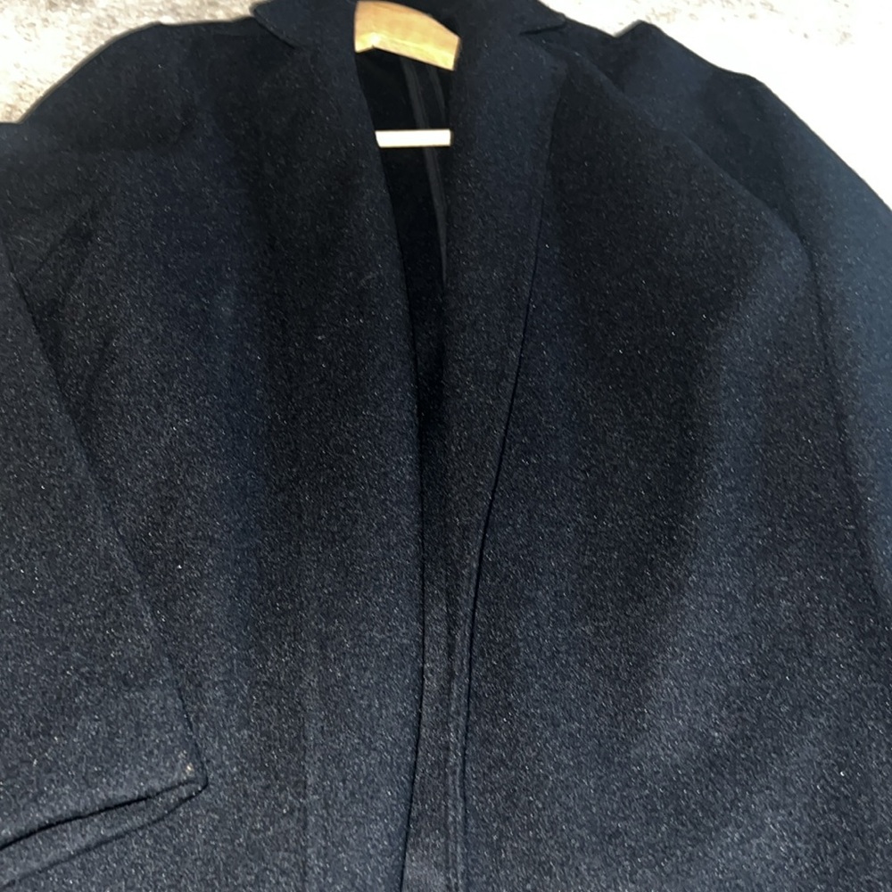 Black jacket - Picture 2 of 3